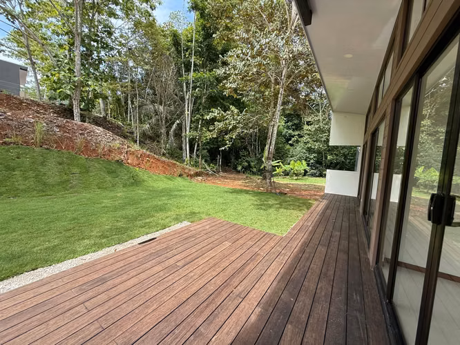 Casas de 1 nivel en proyecto cerca de Playa Bejuco, Parrita (MV).
