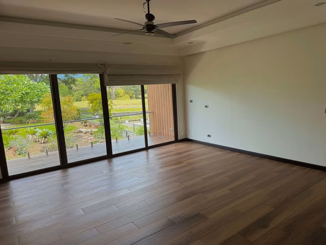 SE ALQUILA / VENTA CASA MODERNA* - Imagen 10