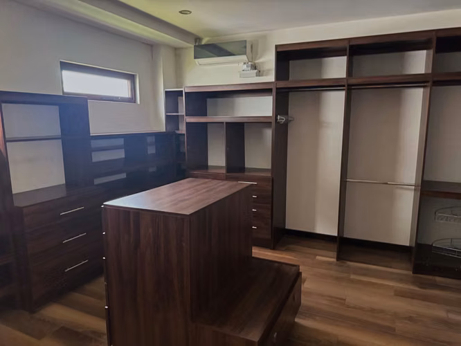 SE ALQUILA / VENTA CASA MODERNA* - Imagen 11