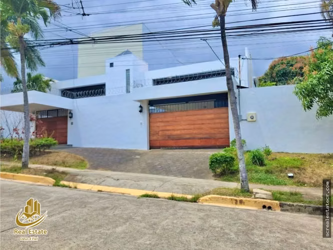 SE ALQUILA CASA EN ROHRMOSER,SAN JOSE  6DOR/3BA