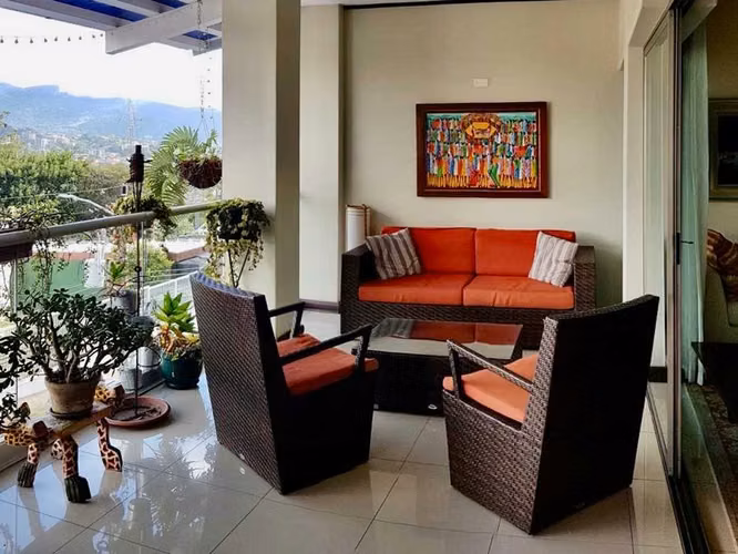 VENTA DE APARTAMENTO AMUEBLADO O SIN MUEBLES EN SABANA SUR - Imagen 18