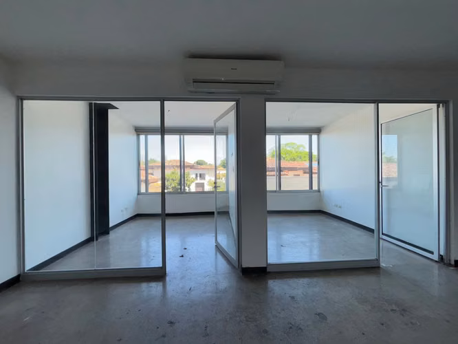 ALQUILER DE OFICINAS EN OFICENTRO - LINDORA - Imagen 18