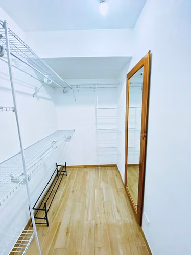 SE ALQUILA APARTAMENTO EN SANTA ANA* - Imagen 6