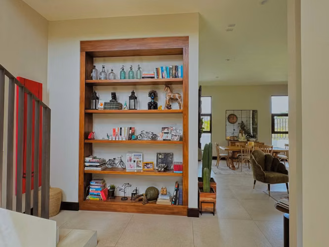 SE VENDE O ALQUILA CASA SANTA ANA* - Imagen 5