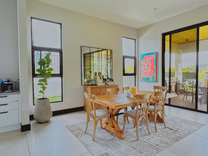 SE VENDE O ALQUILA CASA SANTA ANA* - Imagen 4