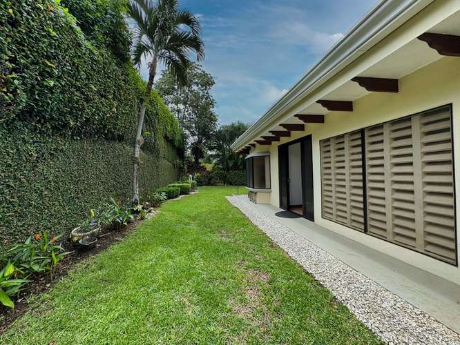 VENTA DE CASA DE UNA PLANTA EN VALLE DEL SOL - Imagen 17