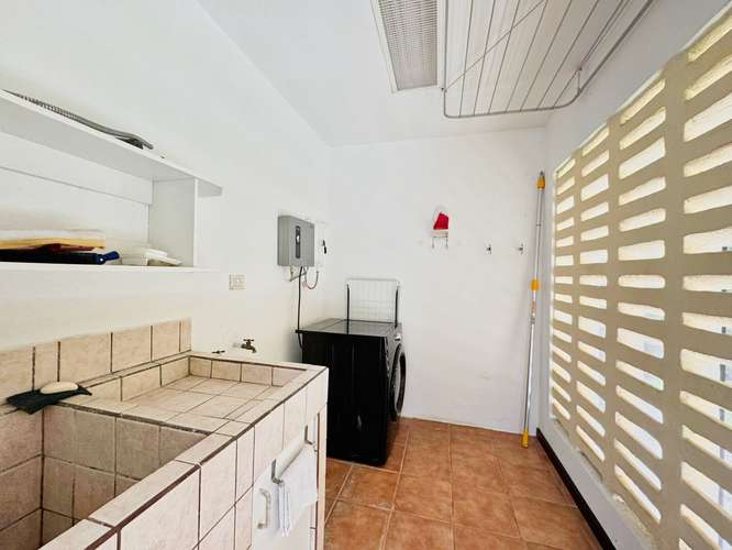 VENTA DE CASA DE UNA PLANTA EN VALLE DEL SOL - Imagen 13