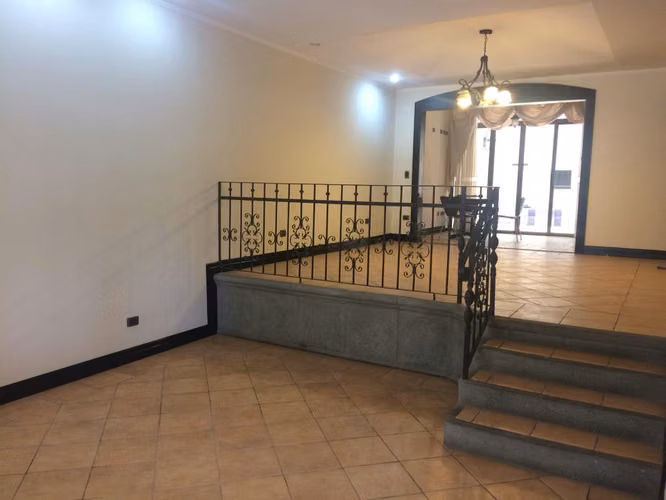 VENTA DE CASA EN CONDOMINIO PARA INVERSION - Imagen 18