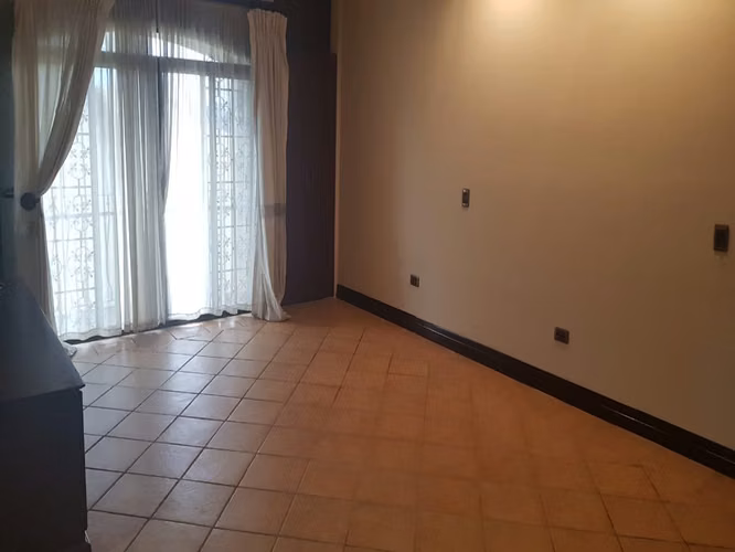 VENTA DE CASA EN CONDOMINIO PARA INVERSION - Imagen 6