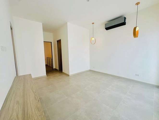 VENTA DE CASA EN RÍO ORO, SANTA ANA* - Imagen 7