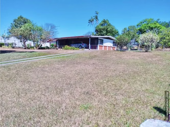 SE VENDE TERRENO EN ALAJUELA FRENTE HOSPITAL NUEVO - 2,261 M2 - Imagen 10