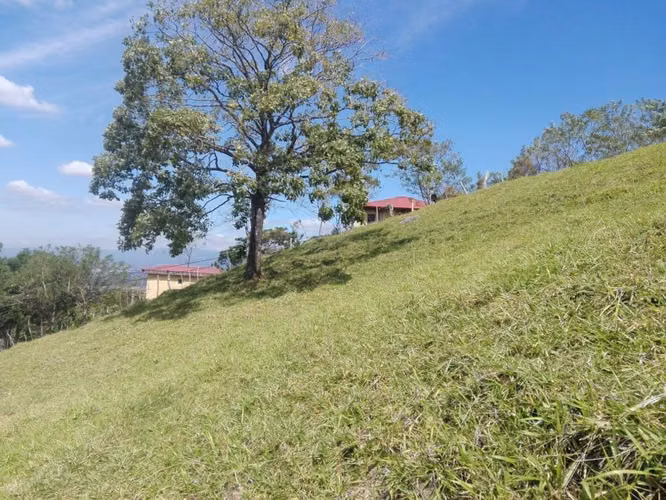 VENTA DE TERRENO EN CIUDAD COLON - Imagen 4