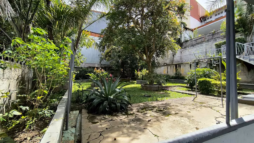 Venta de propiedad en Paseo Colón
