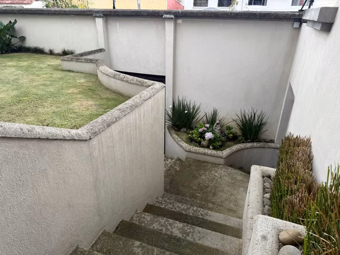 SE VENDE CASA EN PAVAS