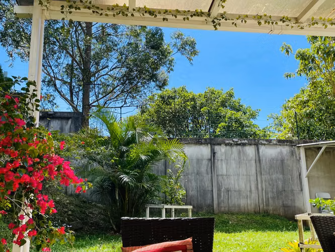 id # 39949 Se Vende Propiedad Amueblada de dos plantas en Tres Ríos