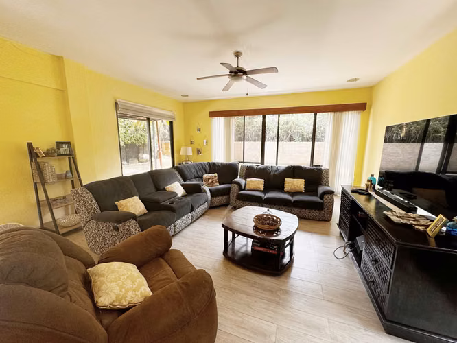 VENTA DE CASA EN SANTA ANA PUERTA DE HIERRO