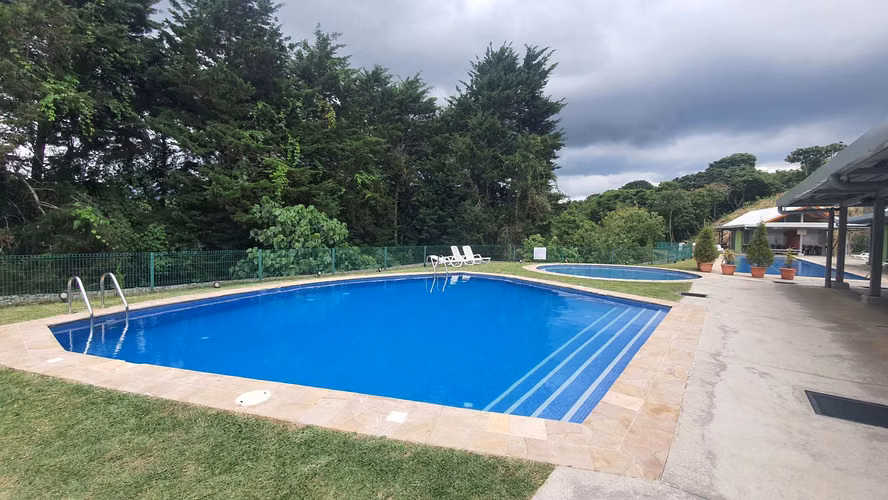 APARTAMENTOS EN PREVENTA - CONDOMINIO CIPRESES DE GRANADILLA