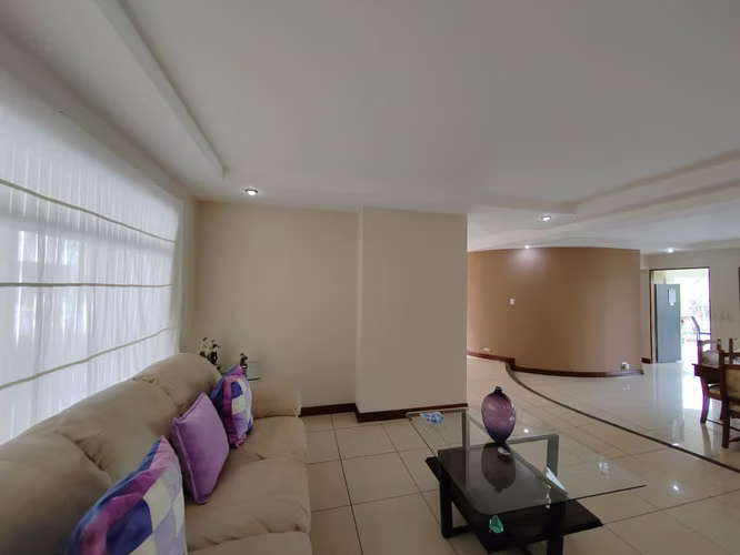 Venta de residencia exclusiva en Coronado. 25-1982