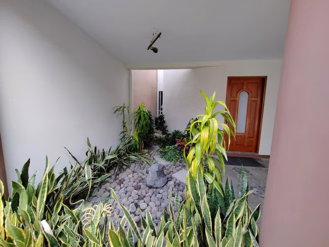Venta de residencia exclusiva en Coronado. 25-1982