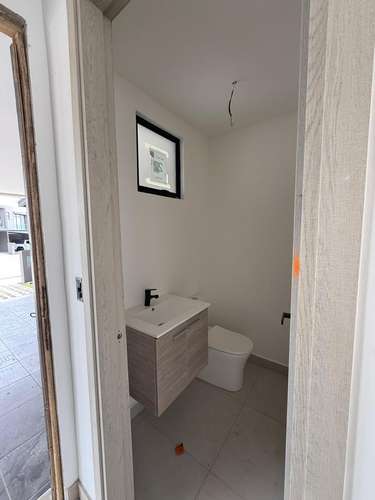 NUEVA EN CONDOMINIO - Imagen 12