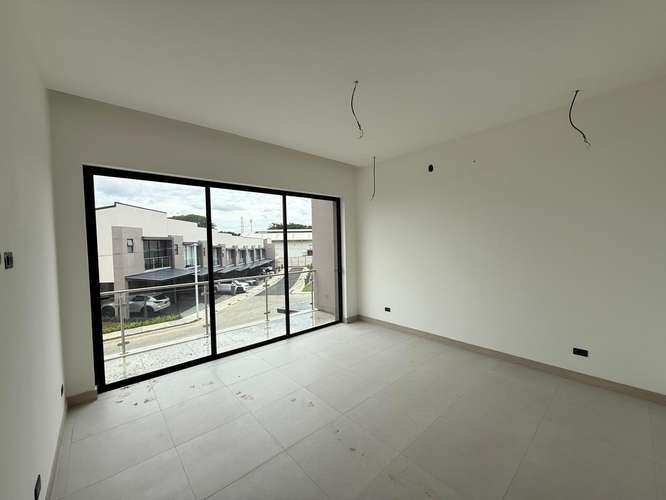 NUEVA EN CONDOMINIO - Imagen 10