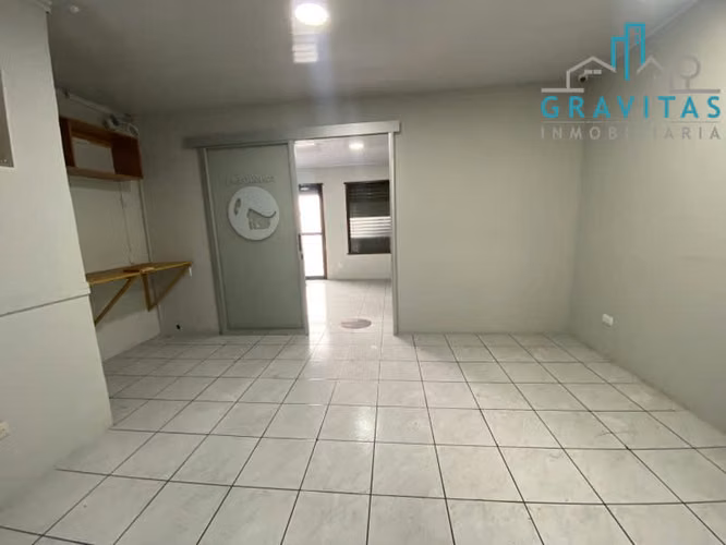 Locales comerciales en Heredia | FRENTE A CALLE PRINCIPAL | 50 m2 | F 394