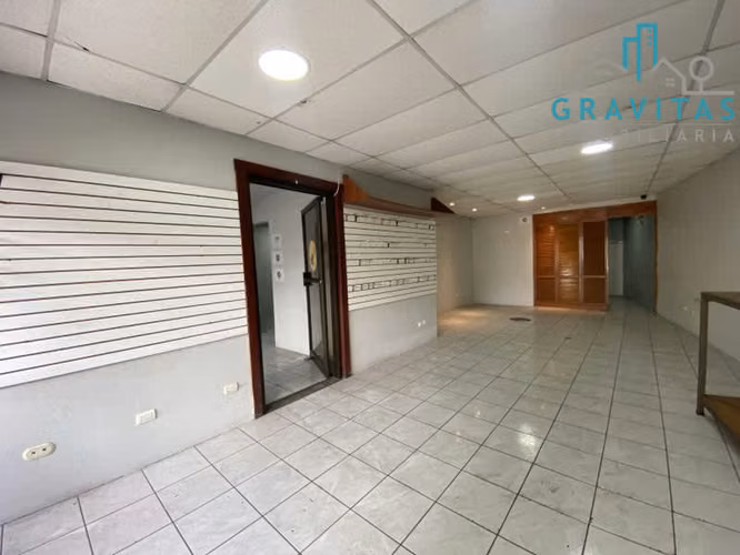 Locales comerciales en Heredia | FRENTE A CALLE PRINCIPAL | 50 m2 | F 394