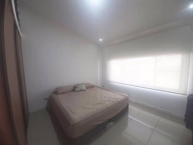 Venta de Casa en Condominio Catalano, Santa Ana