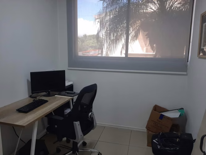 Venta de Casa en Condominio Catalano, Santa Ana