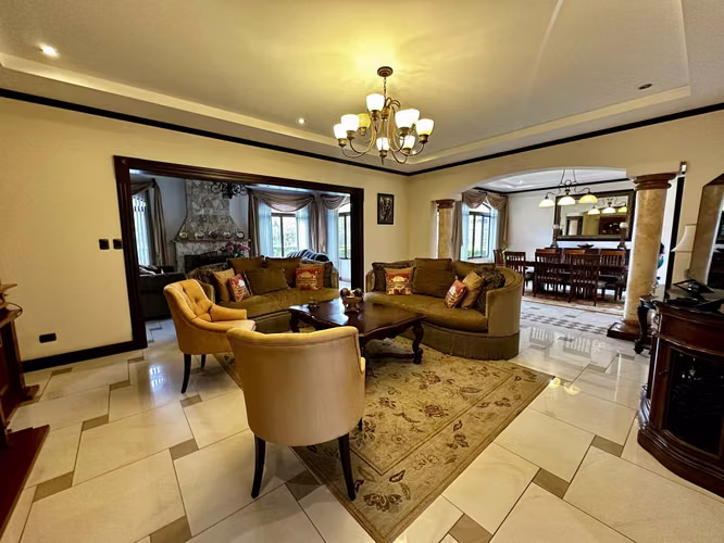 VENTA CASA VITRAL EN SANTO DOMINGO - Imagen 5