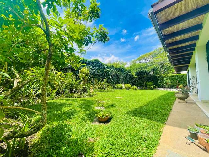 GANGA- VENTA DE CASA EN SANTA ANA* - Imagen 2