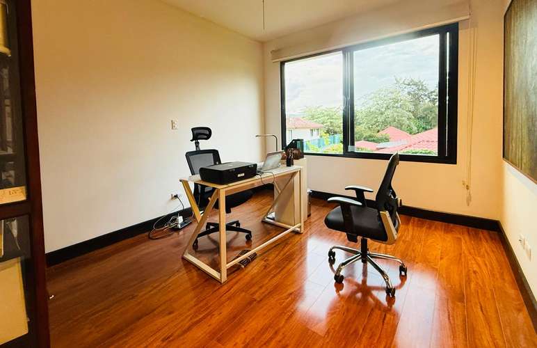 GANGA- VENTA DE CASA EN SANTA ANA* - Imagen 13