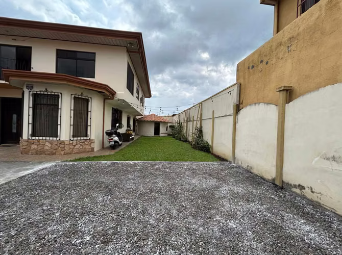 Venta propiedad con dos apartamentos independientes, Pozos de Santa Ana - Imagen 14