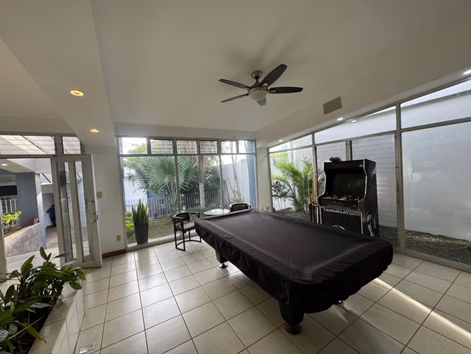 ALQUILER/ VENTA DE CASA EN LOMAS DE CARIARI - Imagen 5