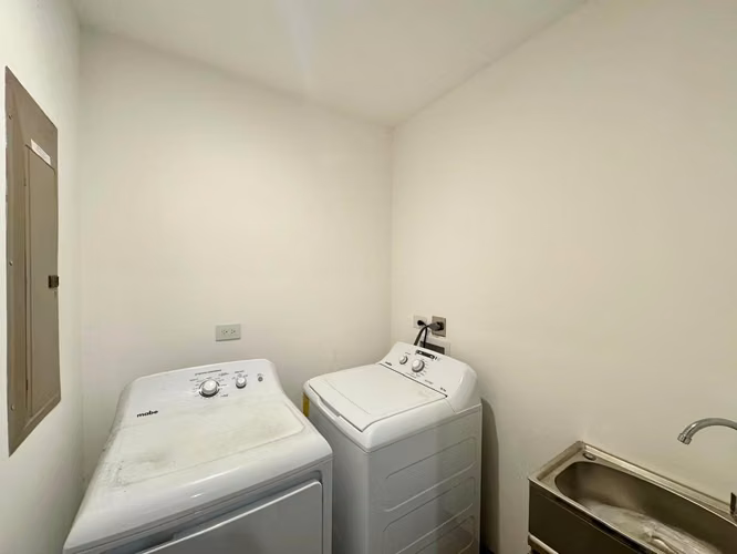 Se Vende hermoso apartamento de lujo en Vía Natura - Imagen 13
