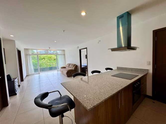 Se Vende hermoso apartamento de lujo en Vía Natura - Imagen 3