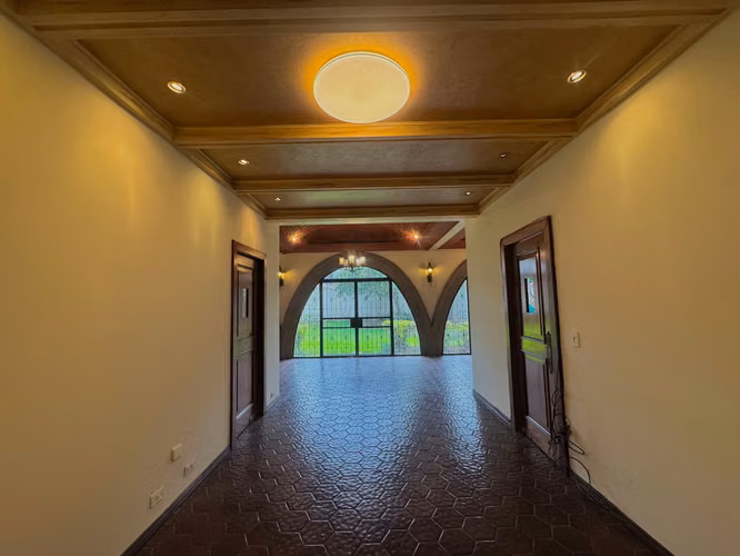 Casa en alquiler- Ideal para Embajada o Cuerpo Diplomático - Imagen 5