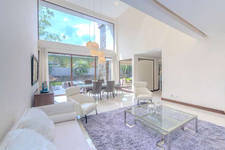 CASA CONTEMPORÁNEA EN VENTA SANTA ANA* - Imagen 4