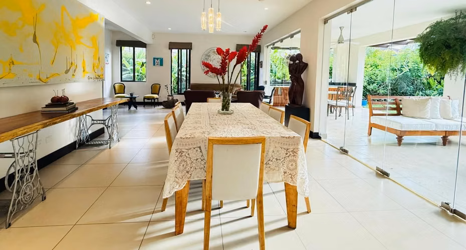 BARGAIN HOUSE FOR SALE WITH GARDEN SANTA ANA RÍO ORO*