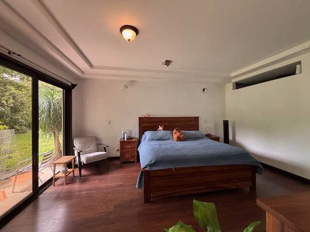 Venta de casa Una Planta en Piedades de Santa Ana - Imagen 15