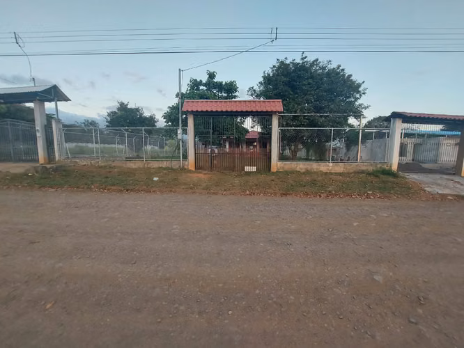 NICE COZY HOUSE FOR SALE - ZAGALA VIEJA - MIRAMAR - PUNTARENAS