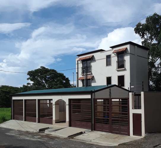 Se alquila apartamento en Piedades,Rio Oro de Santa Ana – 445.000 (incluye mantenimiento) - Imagen 5