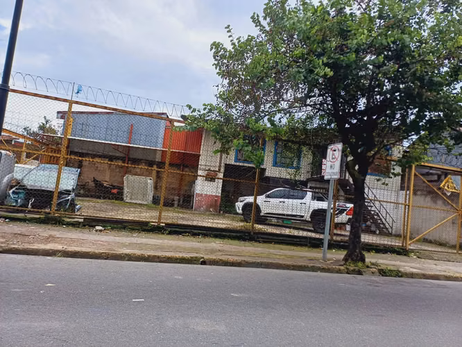 Se vende lote esquinero en San José, Barrio Los Ángeles – 296 m²