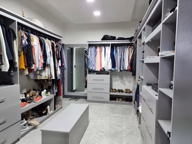 Casa en venta en condominio en San Isidro Heredia 13811