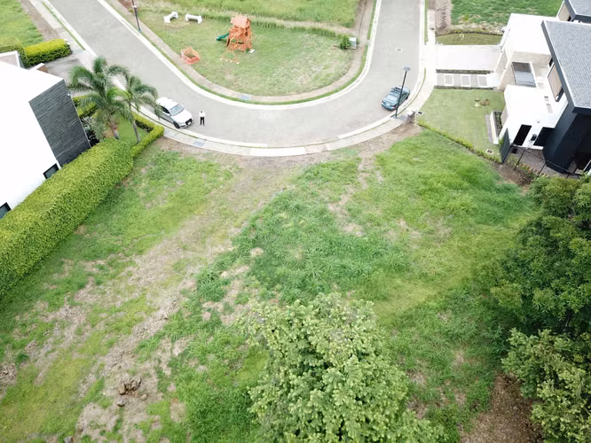 LOTE RESIDENCIAL EN VENTA HACIENDA ESPAVEL LA GUÁCIMA, ALAJUELA JV545 - Imagen 2