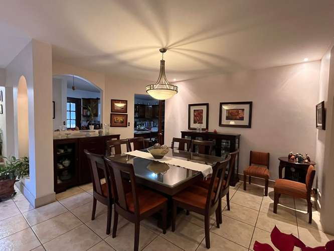 CASA EN ALQUILER/VENTA GUACHIPELÍN DE ESCAZÚ* - Imagen 4