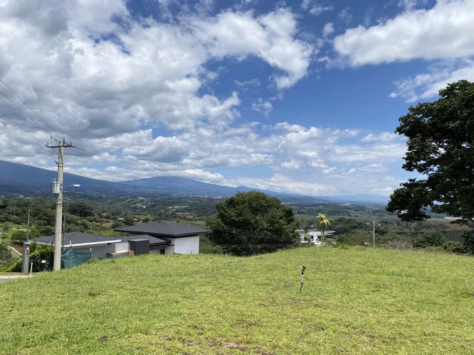 Lote de Oportunidad!!  Venta Naranjo Condominio Natura