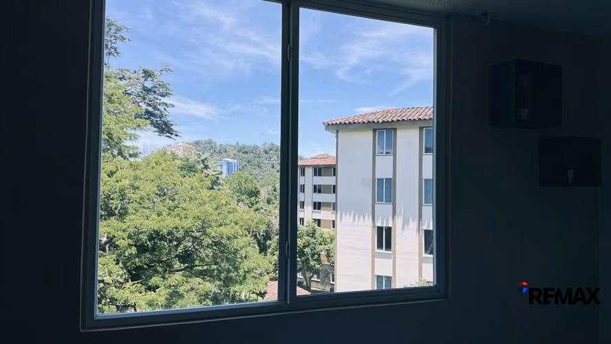 Venta de Condo-Gran Oportunidad: Condominio de Playa