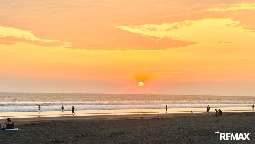 Venta de Condo-Gran Oportunidad: Condominio de Playa