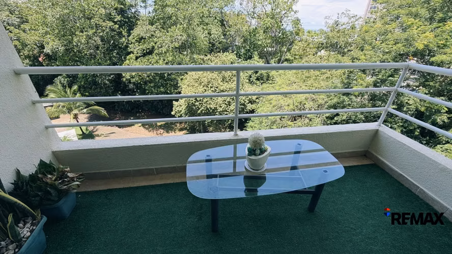 Venta de Condo-Gran Oportunidad: Condominio de Playa